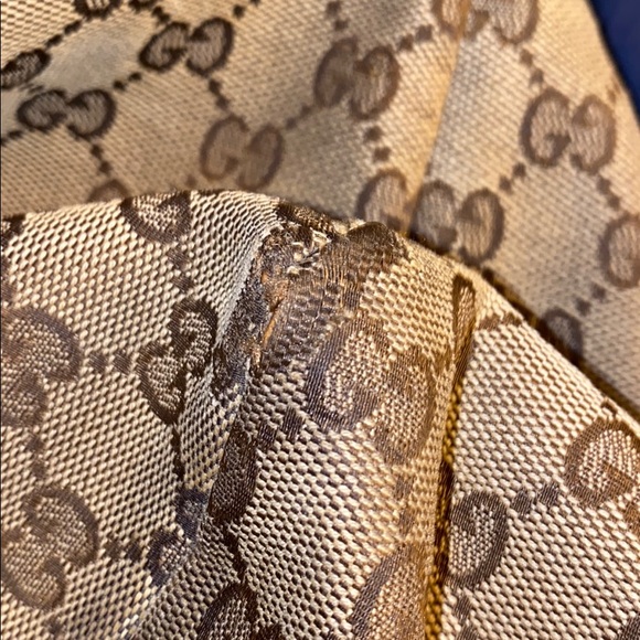 Gucci Bag - Picture 6 of 8